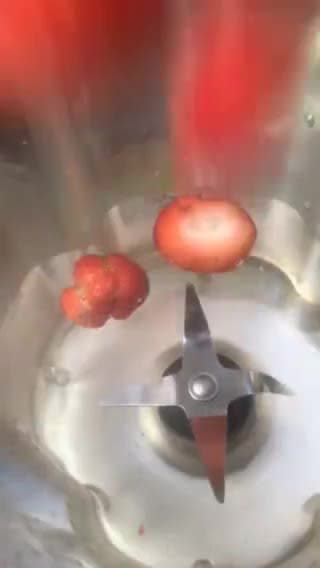 Une image de l'étape 5 de Jus de 🍓 fraises citron 🍋 menthe fraîche 🍃.