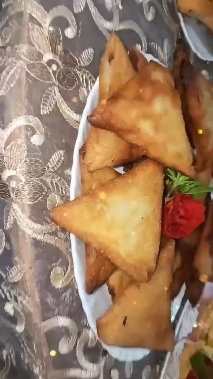 صورة لخطوة 8 من وصفة بوراك جزائري على شكل مثلاثات 🥟 🇩🇿🇩🇿🇩🇿