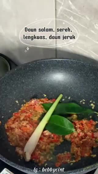 Foto langkah ke 2 dari resep Nasi bakar ayam tempe pedas.