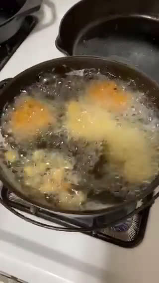 A picture of step 4 of Clam Cakes.