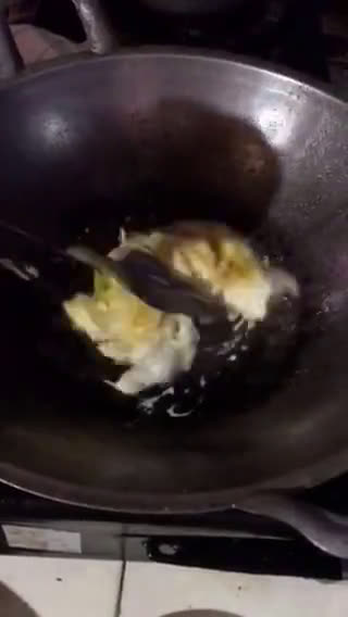 Foto langkah ke 3 dari resep Tumis buncis wortel.