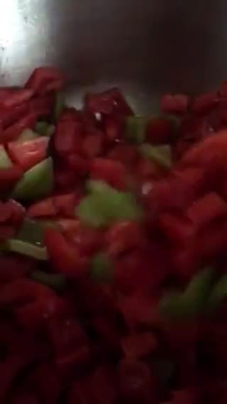 Foto del paso 5 de la receta: Coca/pizza de verduritas de temporada