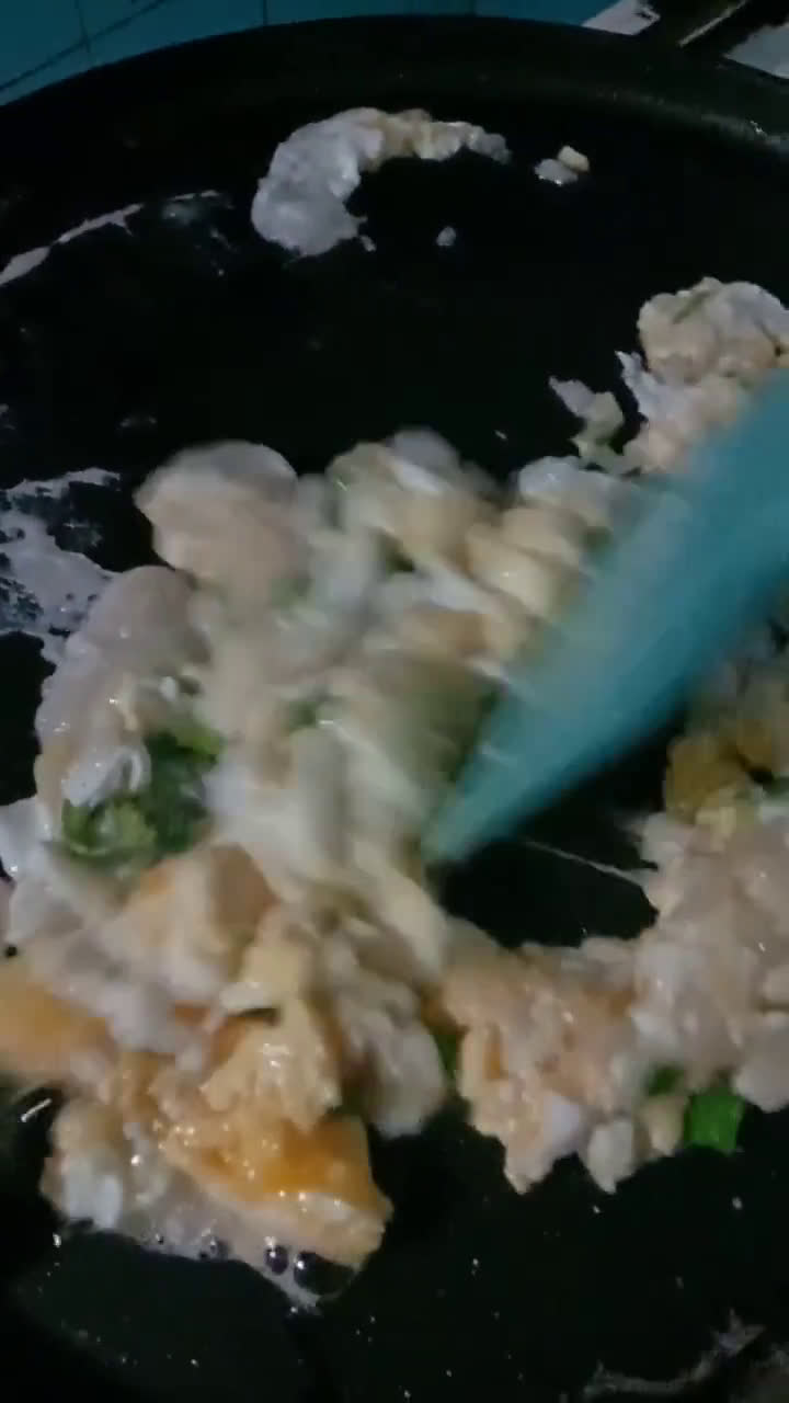 Foto langkah ke 7 dari resep Aci telor ala Dapur Kobe.