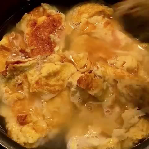 รูปขั้นตอนการทำที่ 3 ของ ต้มจืดไข่น้ำ ลูกชิ้นปลาภูเก็ต หมูนุ่ม