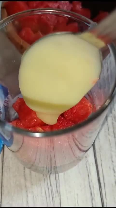 Foto langkah ke 3 dari resep Es susu semangka cocopandan.