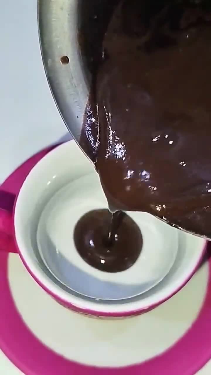 صورة لخطوة 4 من وصفة هوت شوكليت☕