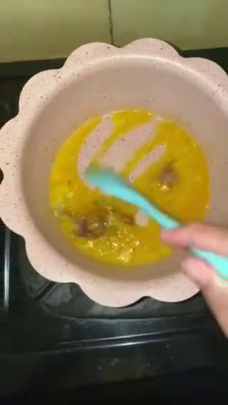 Foto langkah ke 1 dari resep MPASI 6 Bulan: Bubur Ayam Mentega.