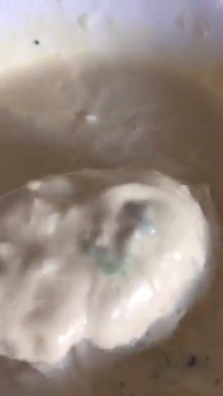 Foto del paso 2 de la receta: Bizcocho salado (ideal playa o piscina)