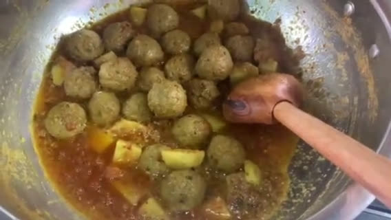 A picture of step 5 of Easy Beef Kofta.