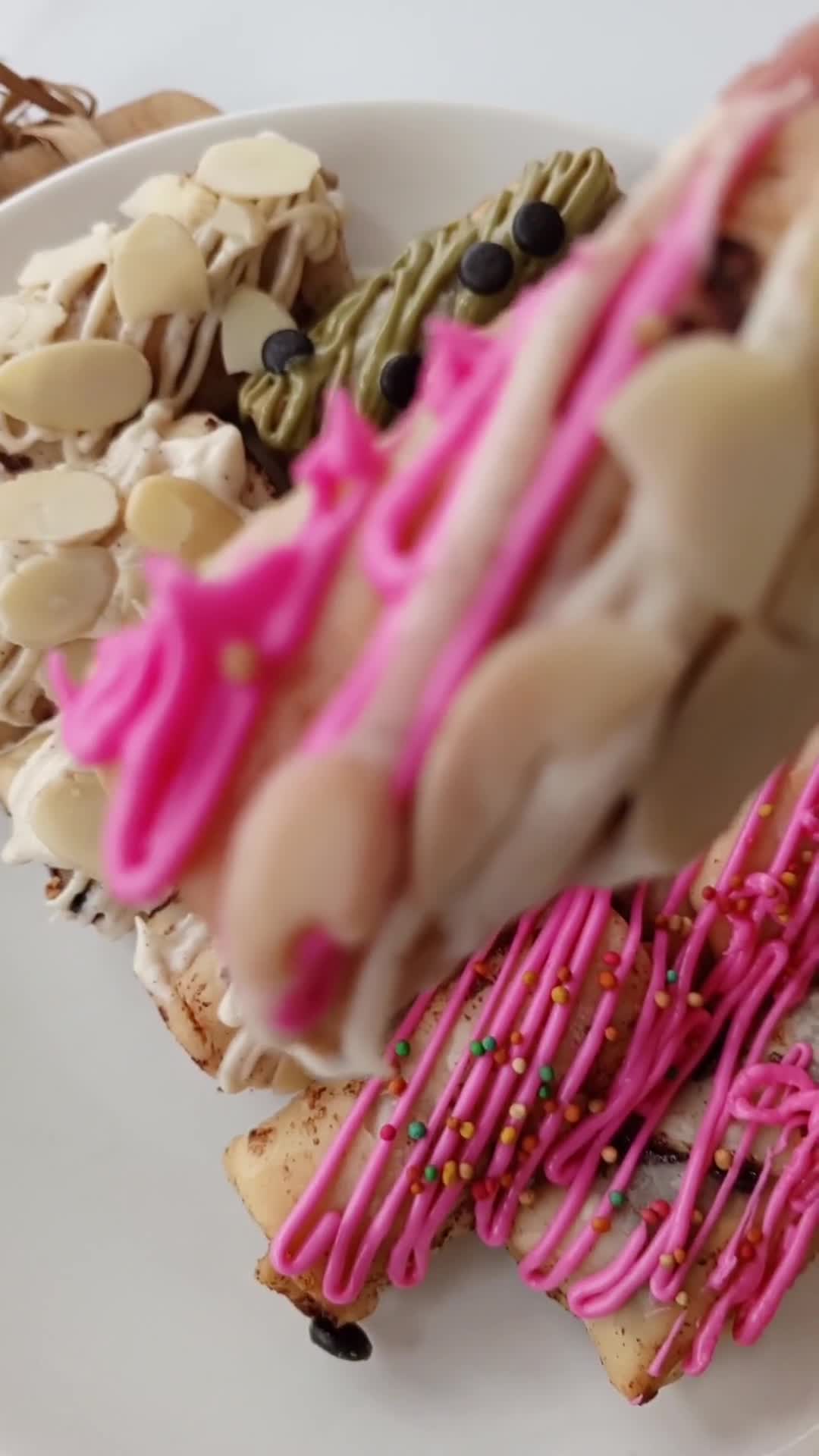 Foto langkah ke 5 dari resep Piscok Mini Lumer.