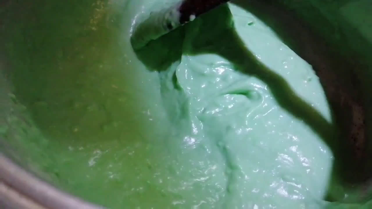 Gambar langkah 4 resipi Bubur som som pandan.