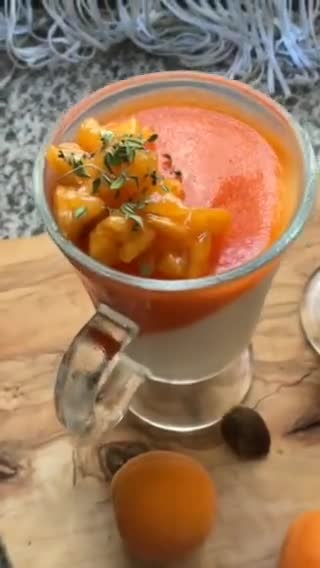 Une image de l'étape 10 de 🍑ABRICOTS 🍑PANNA COTTA🍧FRUITTE.