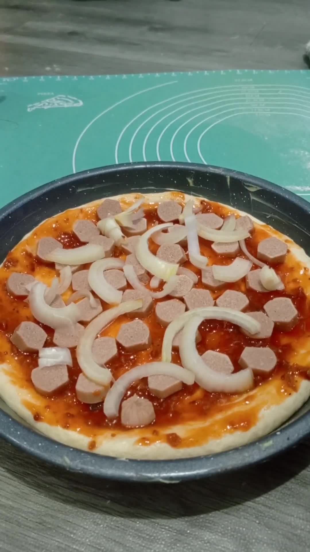 Foto langkah ke 3 dari resep Pizza No Telur.