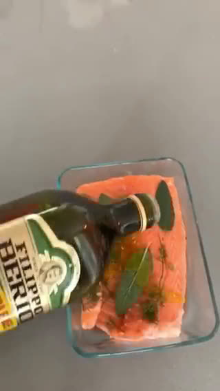 Foto del paso 1 de la receta: Bastones Crocantes de Salmón