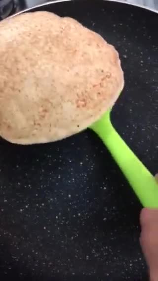 صورة لخطوة 4 من وصفة عيش بيتي