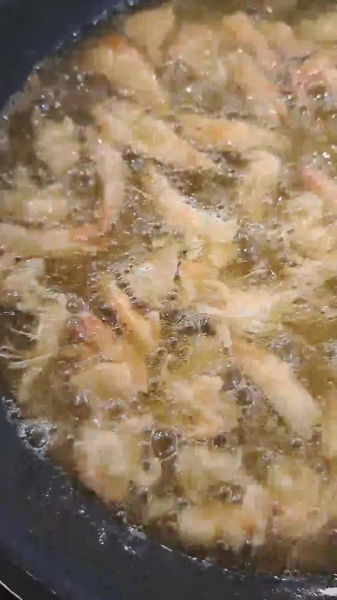Foto langkah ke 3 dari resep Kulit Udang Crispy.