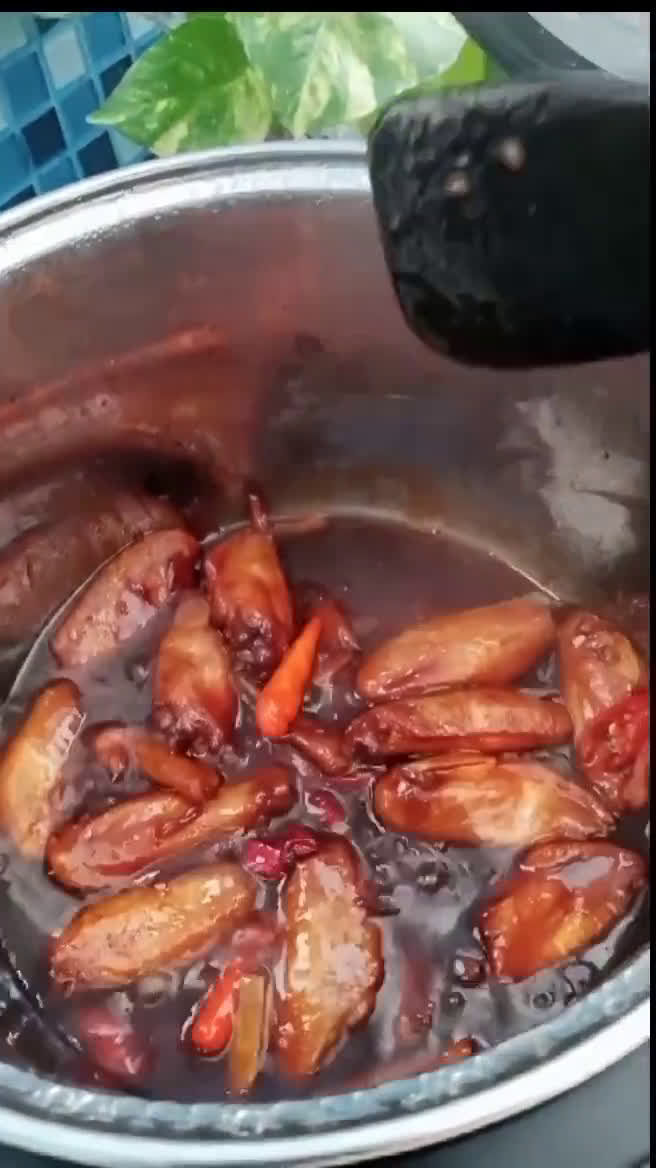 Foto langkah ke 3 dari resep Sayap ayam masak kecap.