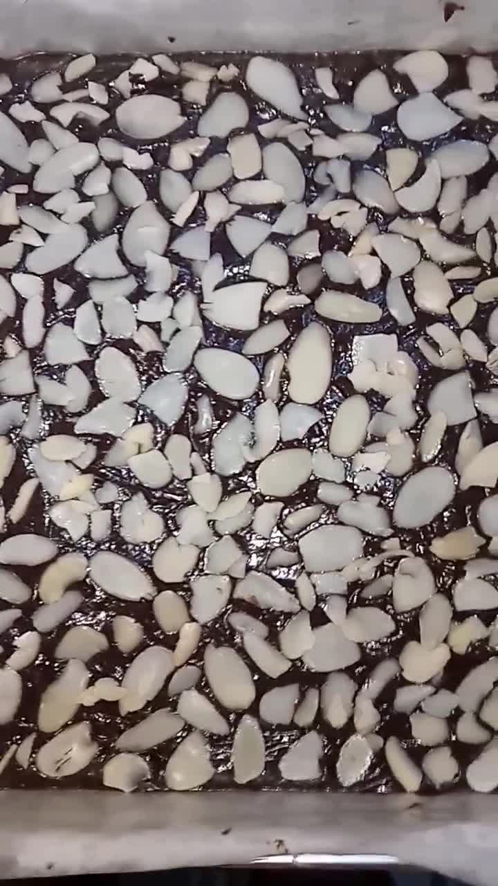 Foto langkah ke 9 dari resep Brownies Fudgy Shinny Crust.