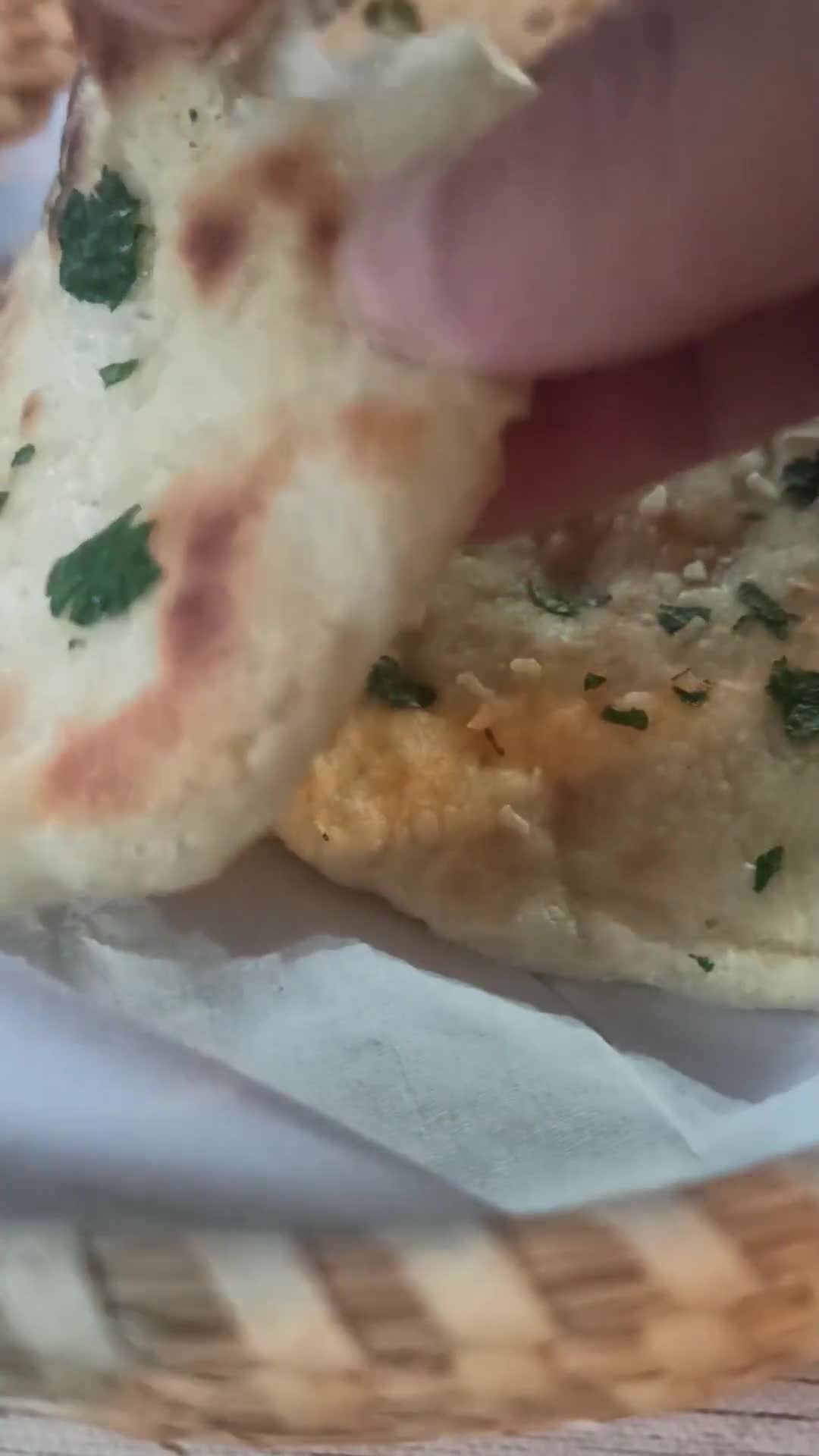 Foto del paso 6 de la receta: Pan naan (pan indio en sartén)