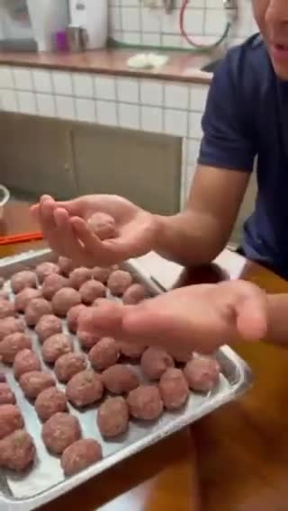 A picture of step 5 of Versatile Meatballs.