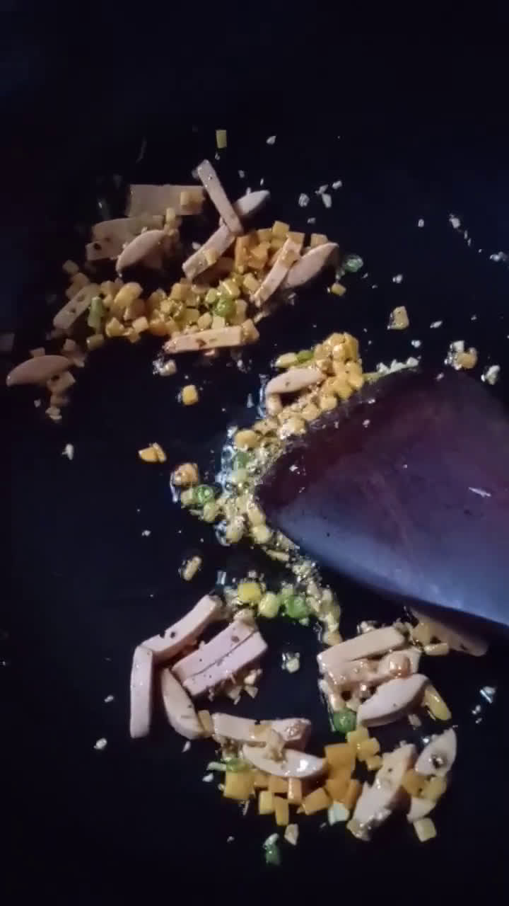 Foto langkah ke 3 dari resep Pattaya Fried Rice.