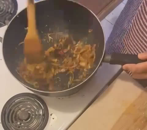 A picture of step 2 of Hot Desi Garlic Fried Rice.