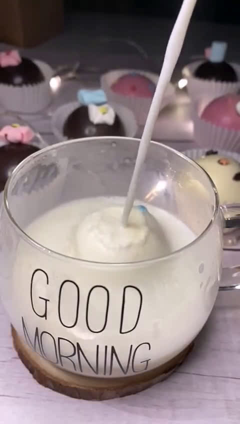 صورة لخطوة 11 من وصفة كرات الهوت شوكلت باشكال جديده ورائعه 🍫☕