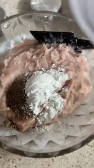 Gambar langkah 1 resipi Burger Ayam Krispi.