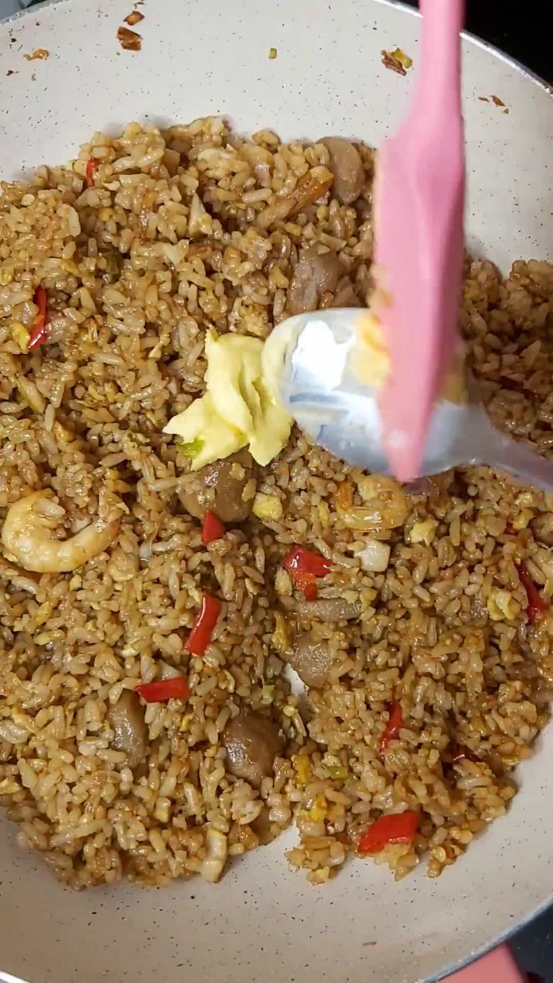 Foto langkah ke 6 dari resep Nasi Goreng Solaria.