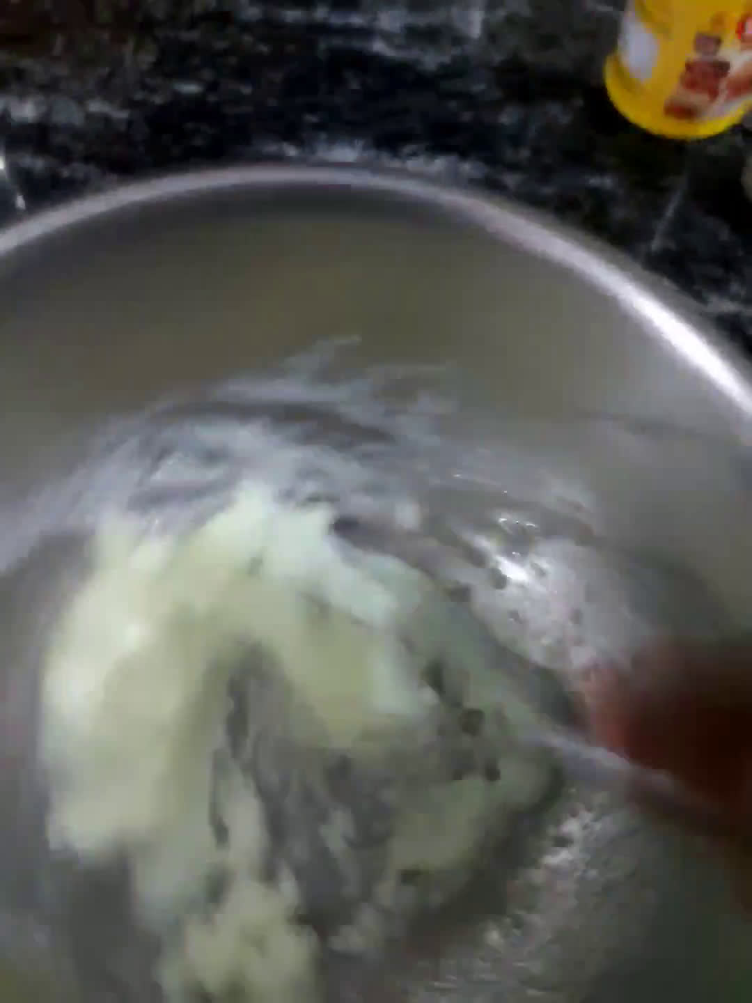 हार्ट शेप वनीला कुकीज़ (heart shape vanilla cookies recipe in Hindi) रेसिपी चरण 2 फोटो