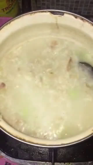 Foto langkah ke 2 dari resep Bobor Bayam Labu Siam Telur Puyuh.