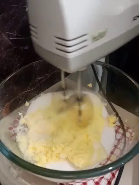 Gambar langkah 1 resipi Kek Oren Sedap.