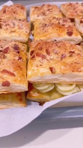 Foto del paso 10 de la receta: Pastelitos de hojaldre rellenos de crema pastelera!