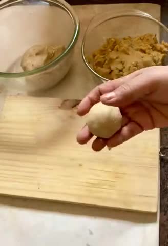 ख़स्ता आलू कचौड़ी(khasta aloo kachodi recipe in hindi) रेसिपी चरण 11 फोटो