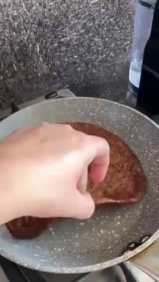 Foto del paso 4 de la receta: 🍫 Crepa FIT de cacao y claras 🍫