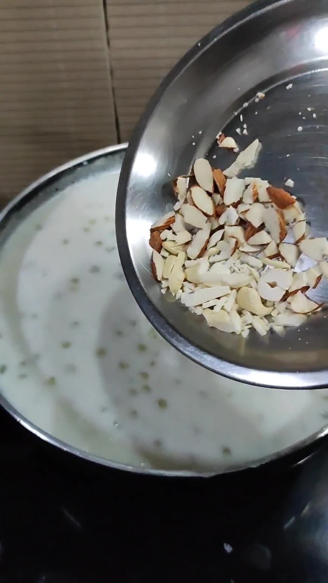 शाही साबूदाना खीर रेसिपी चरण 4 फोटो