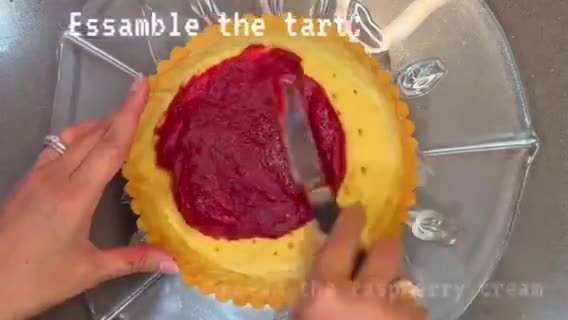 A picture of step 13 of Raspberry Tart.