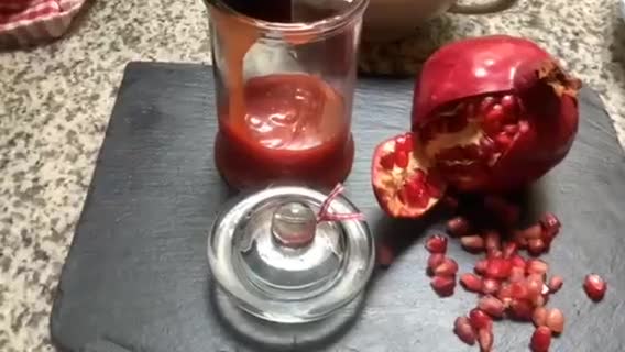 Une image de l'étape 9 de POMEGRANATE 🪵MOLASSES 🥄🍁(mêlasse de Grenade)🍎.
