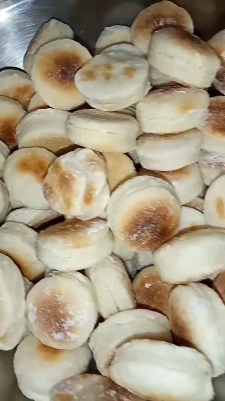 Foto del paso 21 de la receta: Bizcochitos de grasa hojaldrados