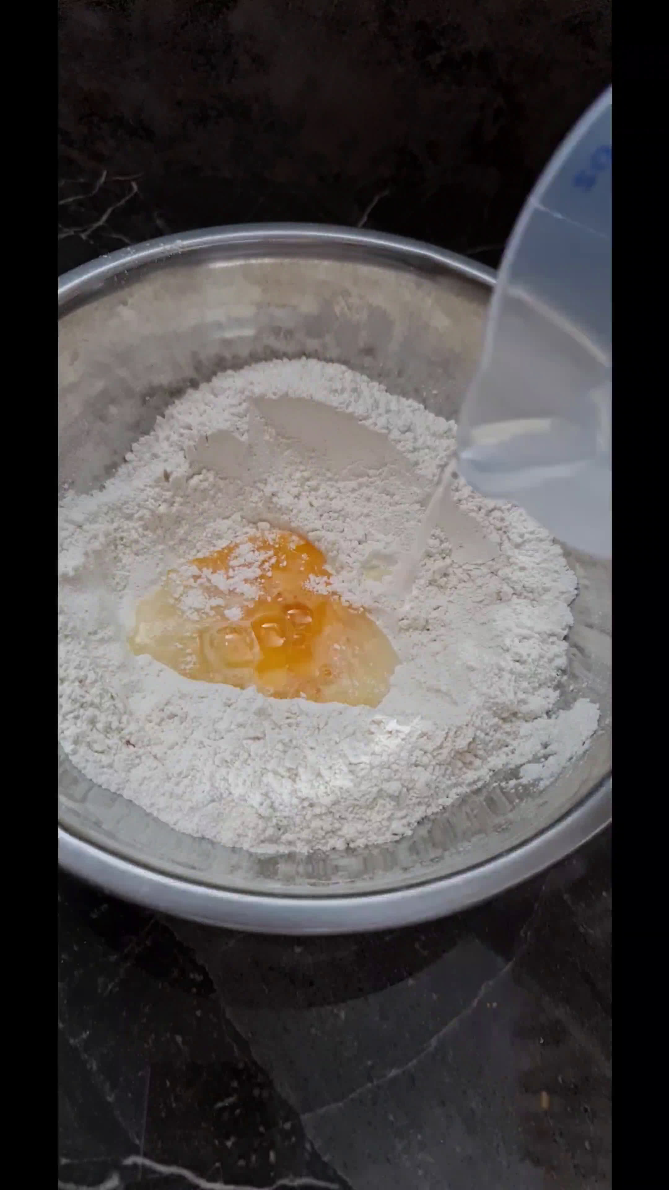Foto langkah ke 1 dari resep Roti Kurma Aroma Kopi.