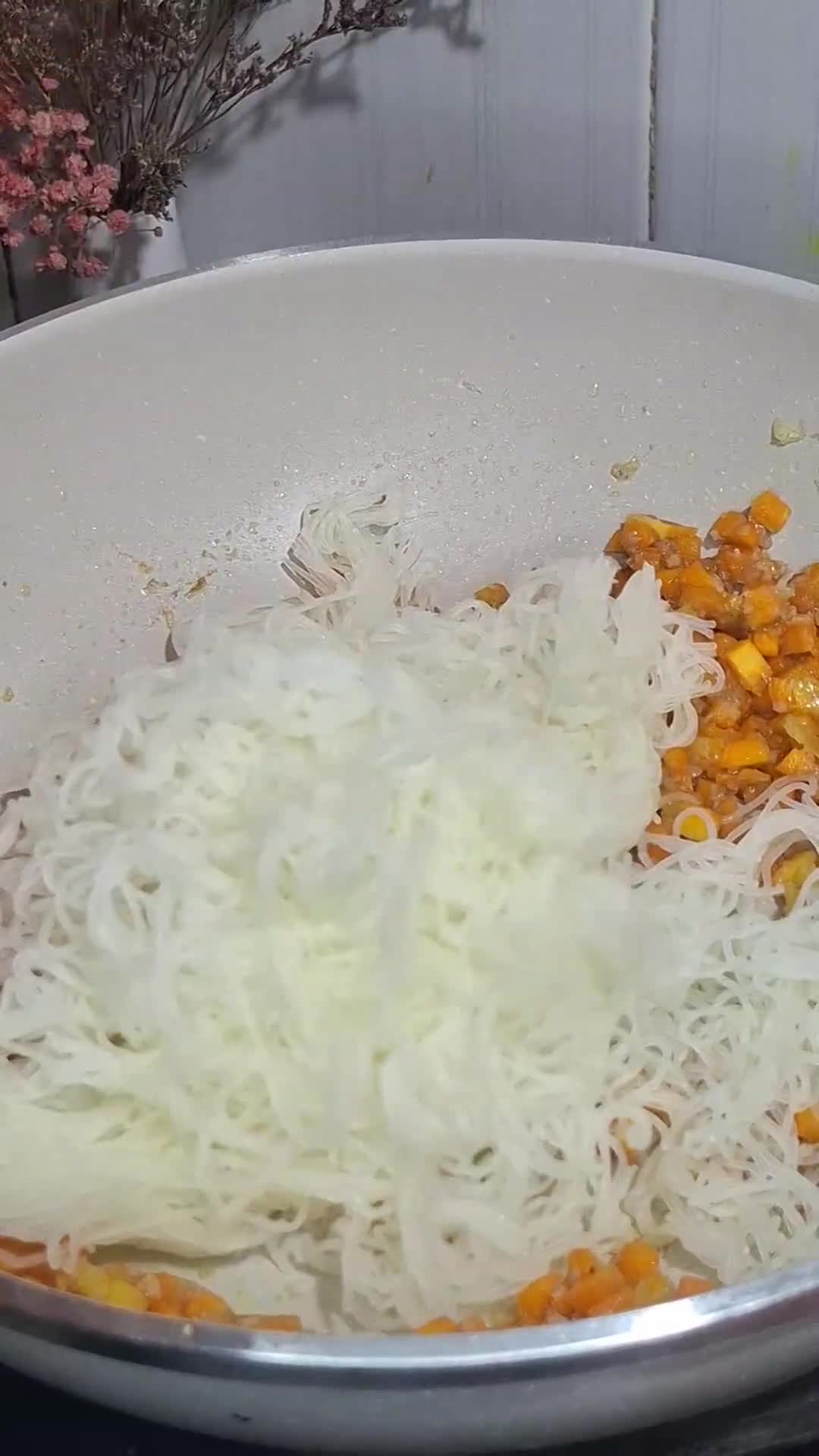 Foto langkah ke 3 dari resep Risoles Kampung Gluten Free.