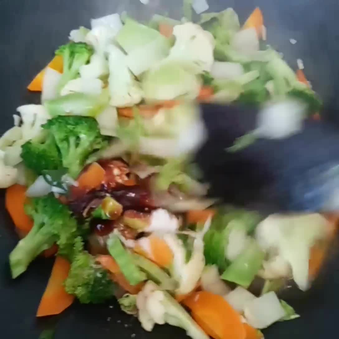 Foto langkah ke 4 dari resep Capcay Saus Tiram.