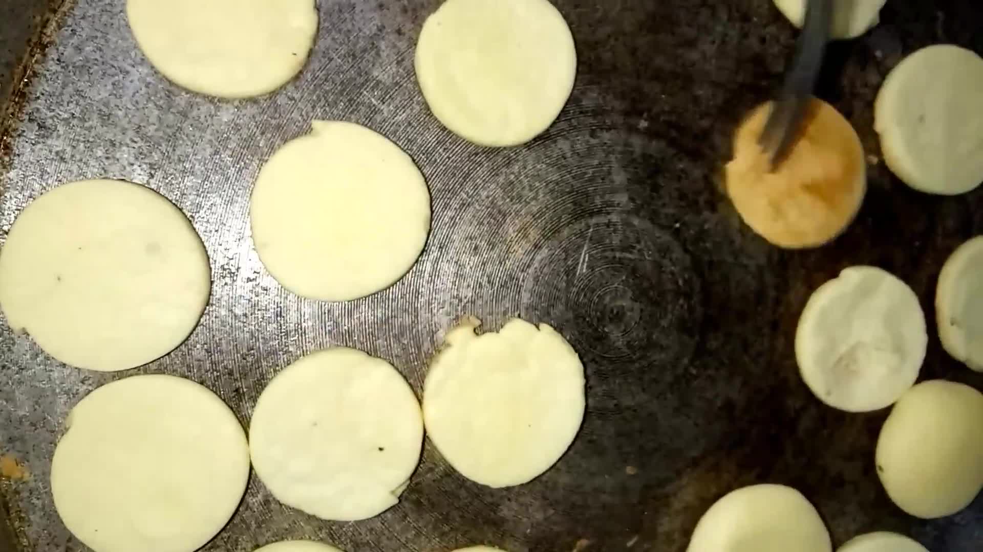 Foto del paso 10 de la receta: Galletitas de queso para celíacos
