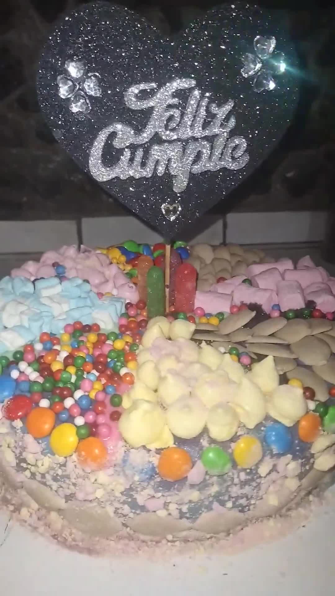 Foto del paso 7 de la receta: Torta de golosinas 🤩🤩para Isabella!!!
