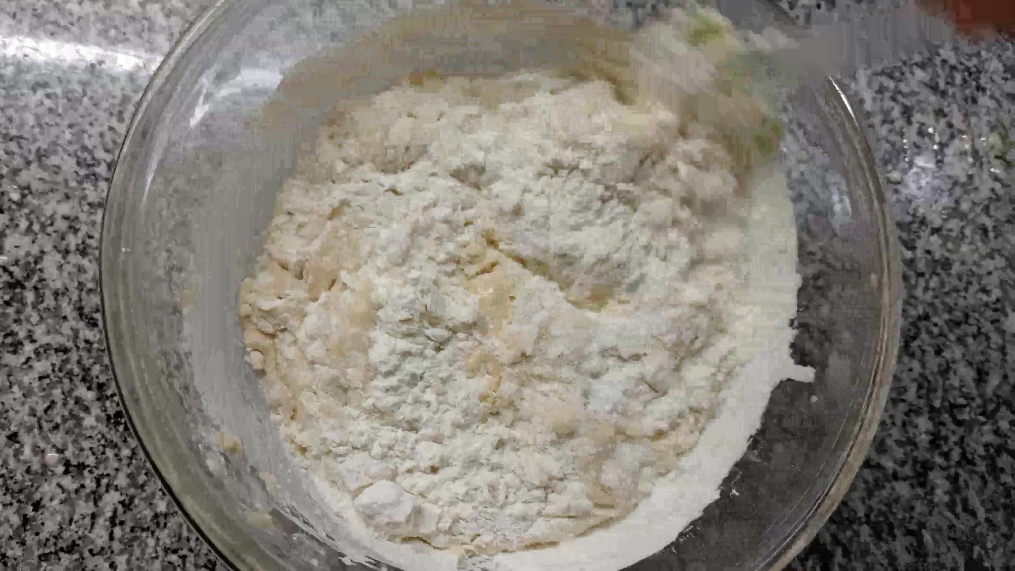 Foto del paso 3 de la receta: Galletitas sin manteca