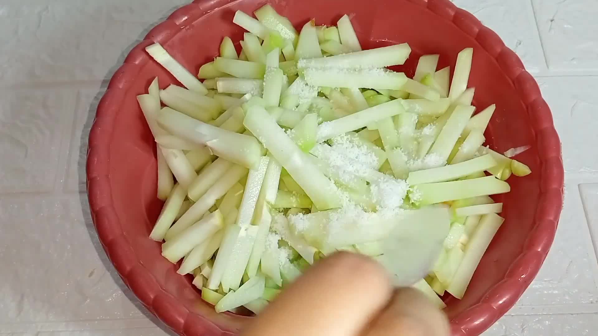 Foto langkah ke 1 dari resep Sayur labu siam / manisa, tahu, kacang panjang.