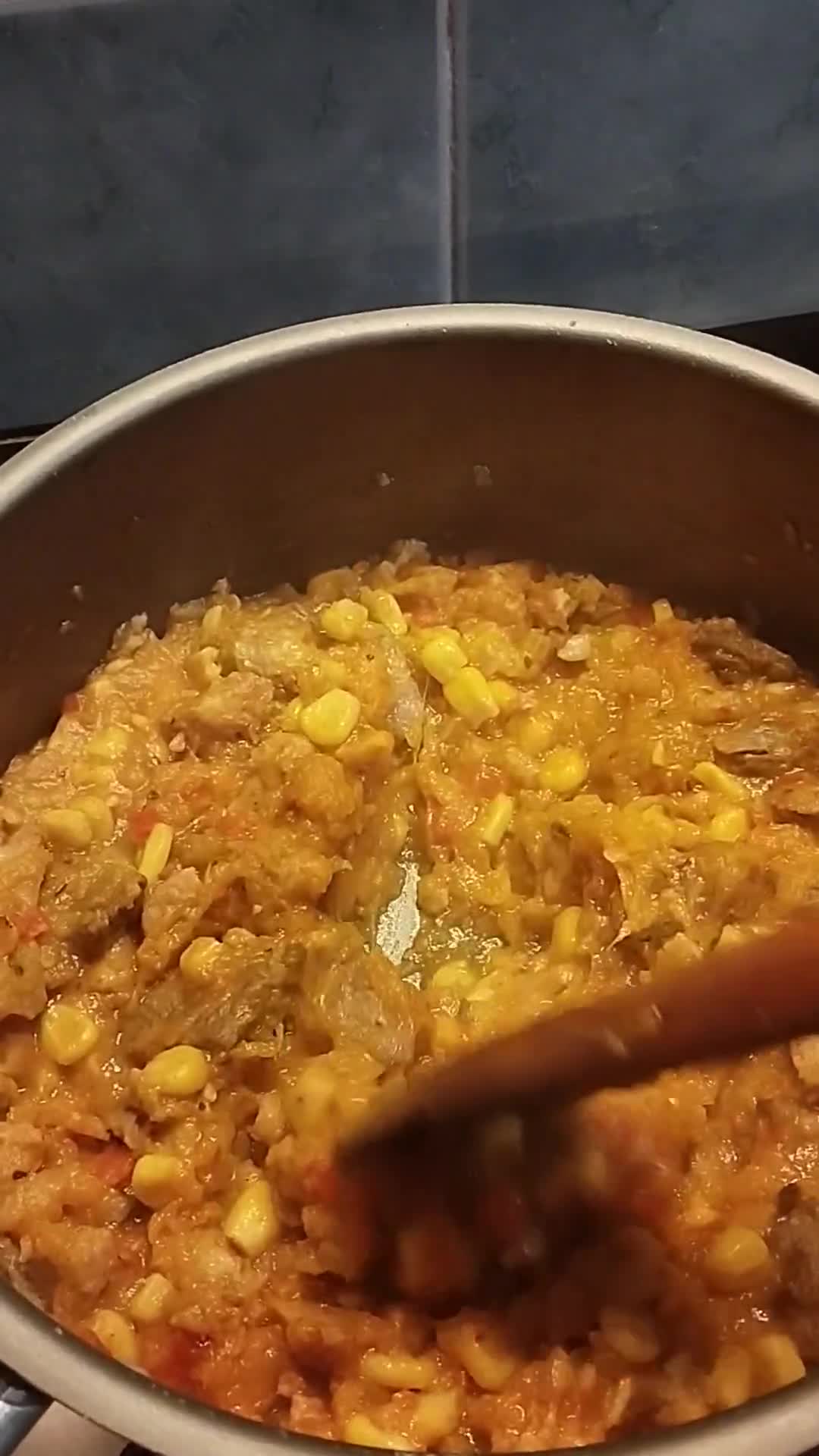 Foto del paso 3 de la receta: Cabutia relleno con carne vacuna y más