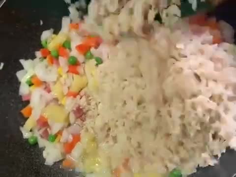 麵味露繽紛炒飯的食譜步驟3照片