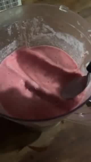 Foto del paso 2 de la receta: 😍🍓Helado de frutilla🍓😍