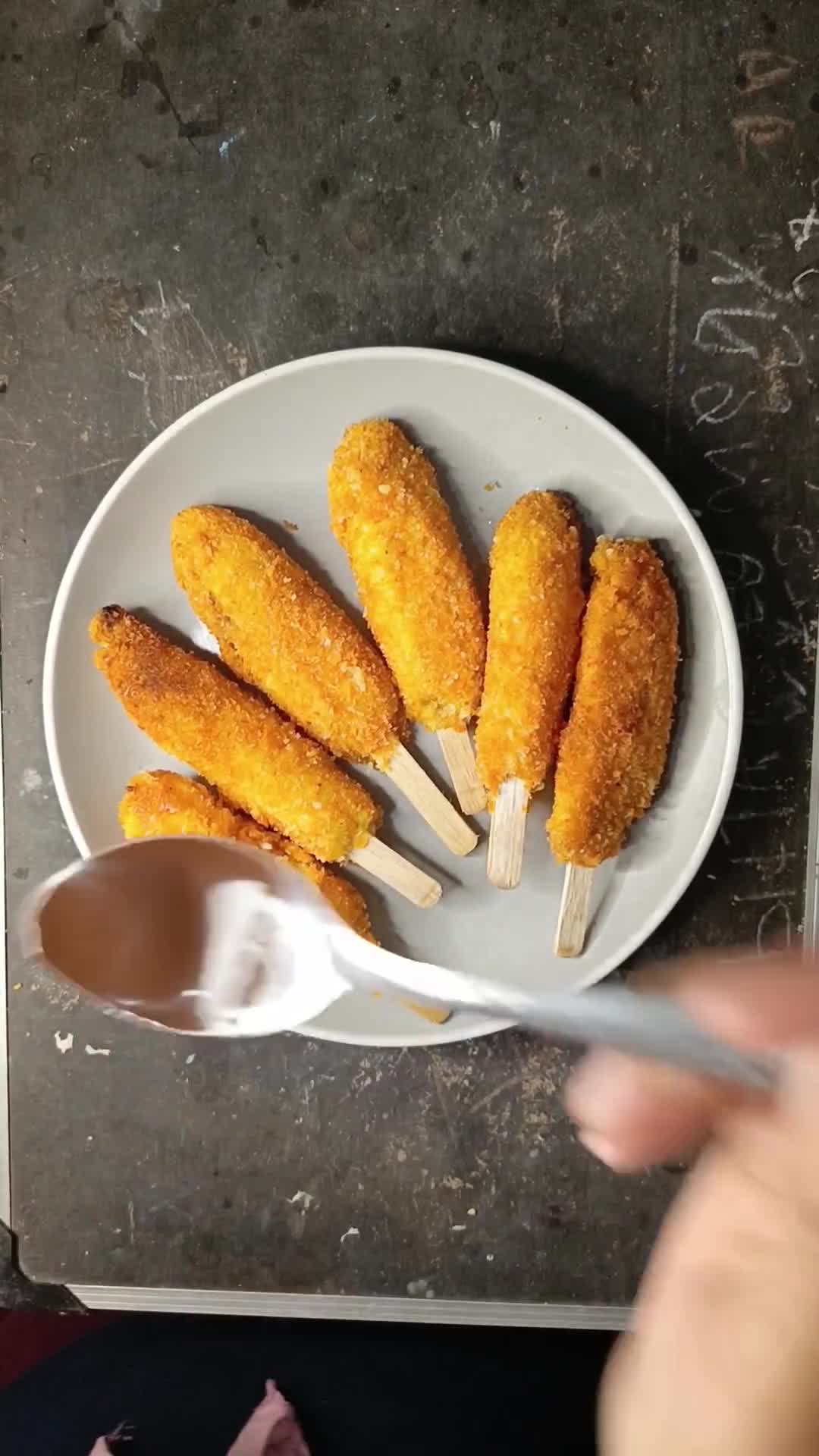 Foto langkah ke 9 dari resep Banana Satay.